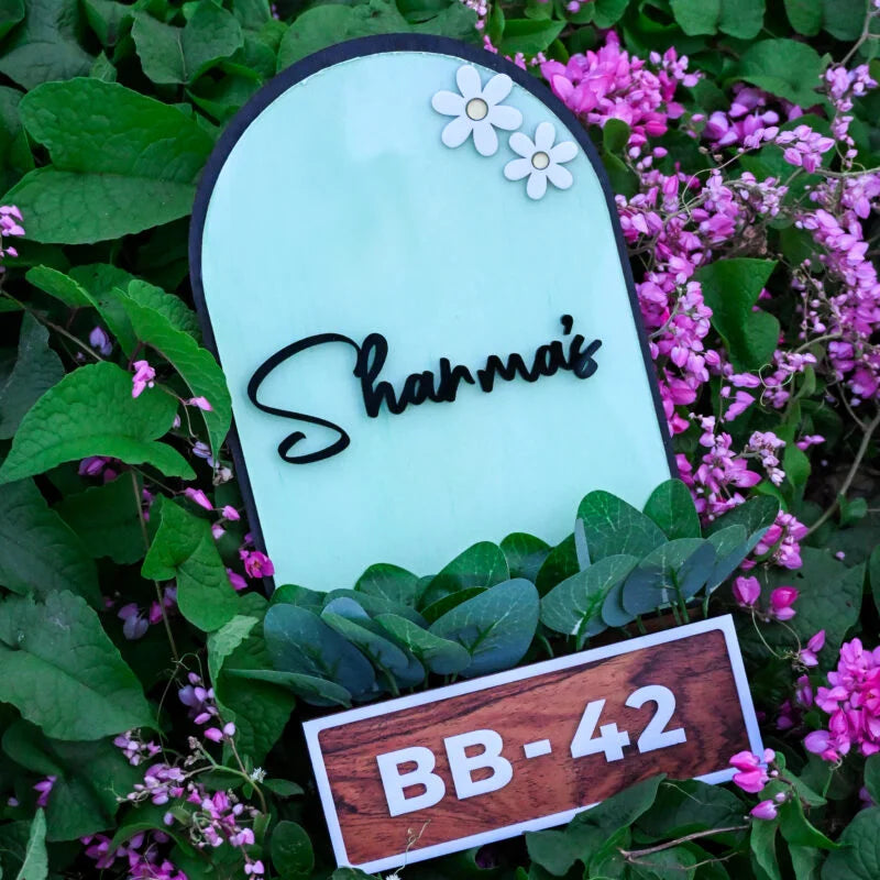 House Name Planter Lavender & Maroon And Aqua Green